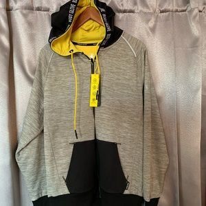 Body glove sweater. It has two inside pockets